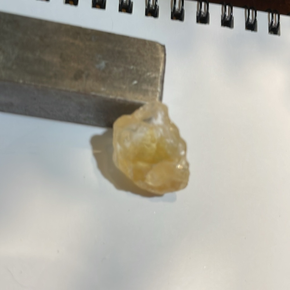 Raw Golden Quartz - Picture 5 of 5